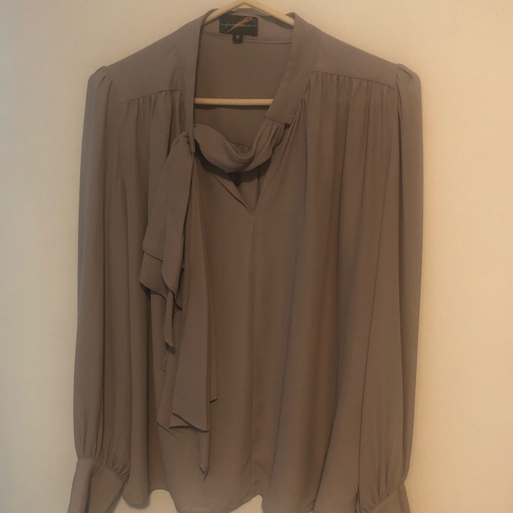 Women's Taupe Tie-Neck Long Sleeve Blouse